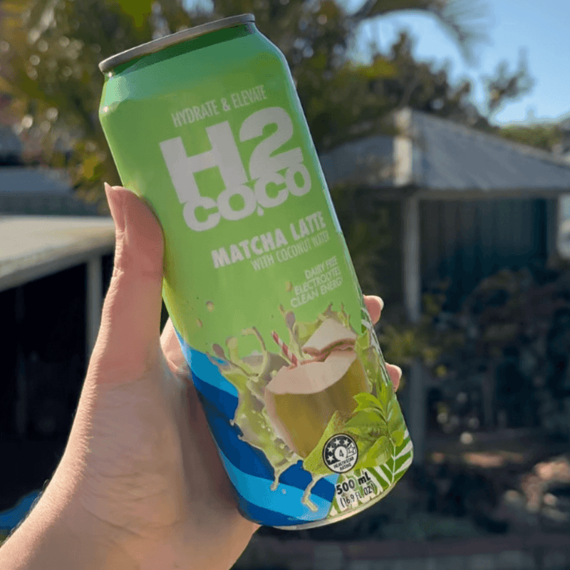 Load image into Gallery viewer, H2 Coco Matcha Latte with Coconut Water
