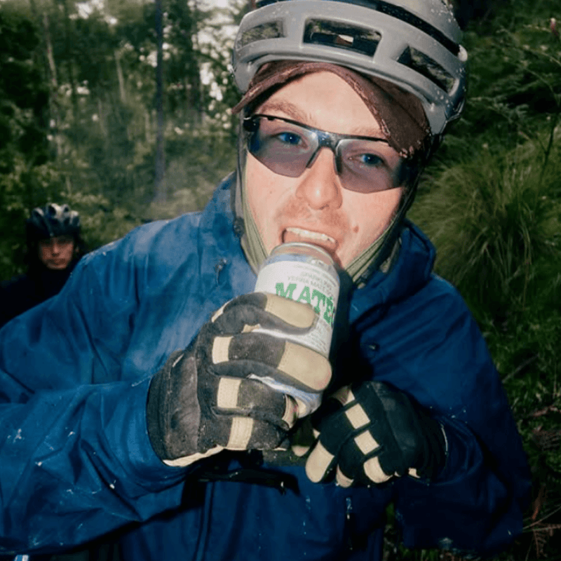 Load image into Gallery viewer, Matéo Sparkling Yerba Maté Soda (Cans)
